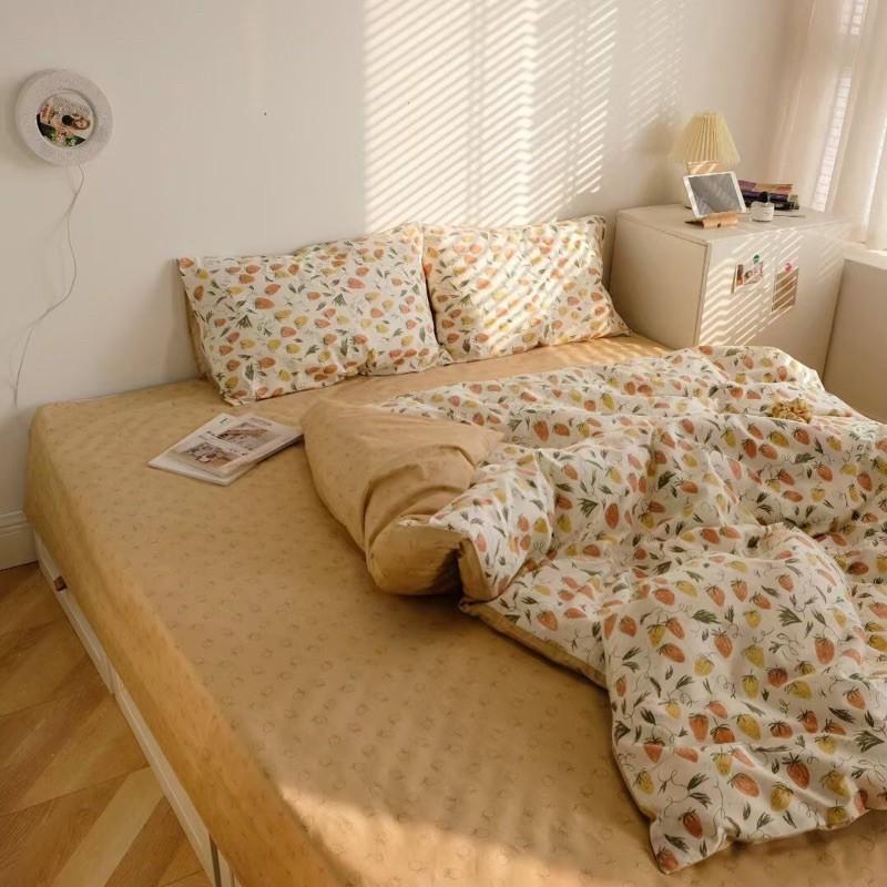 Bộ Chăn Ga Gối Cotton Living 100%cotton Cao Cấp Hàng Nhập Khẩu Nguyên Bộ 4 Món Dâu Tây Vintage
