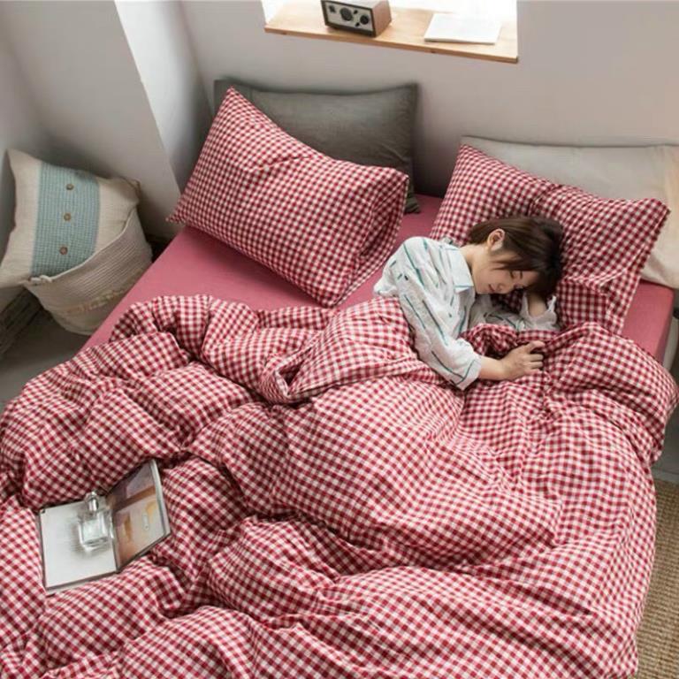 Bộ chăn ga gối , coton poly họa tiết kẻ ô vuông đủ size miễn phí bo chun