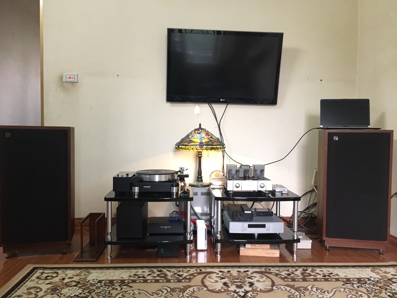 Kệ Audio HK 02