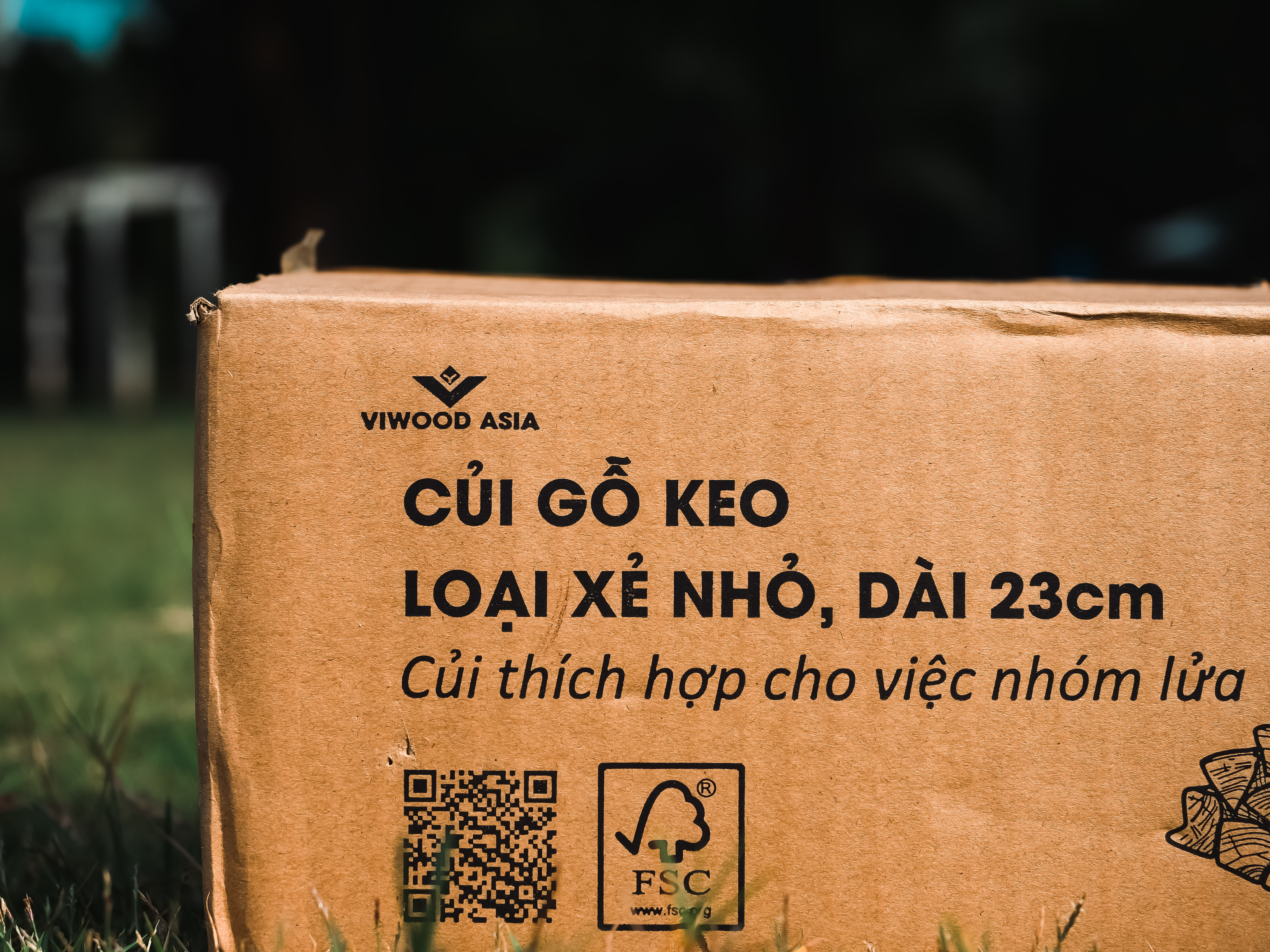 Củi đóng hộp carton - Củi dã ngoại cắm trại Viwood Asia, nhẹ, dễ mang đi, an toàn mã VA02