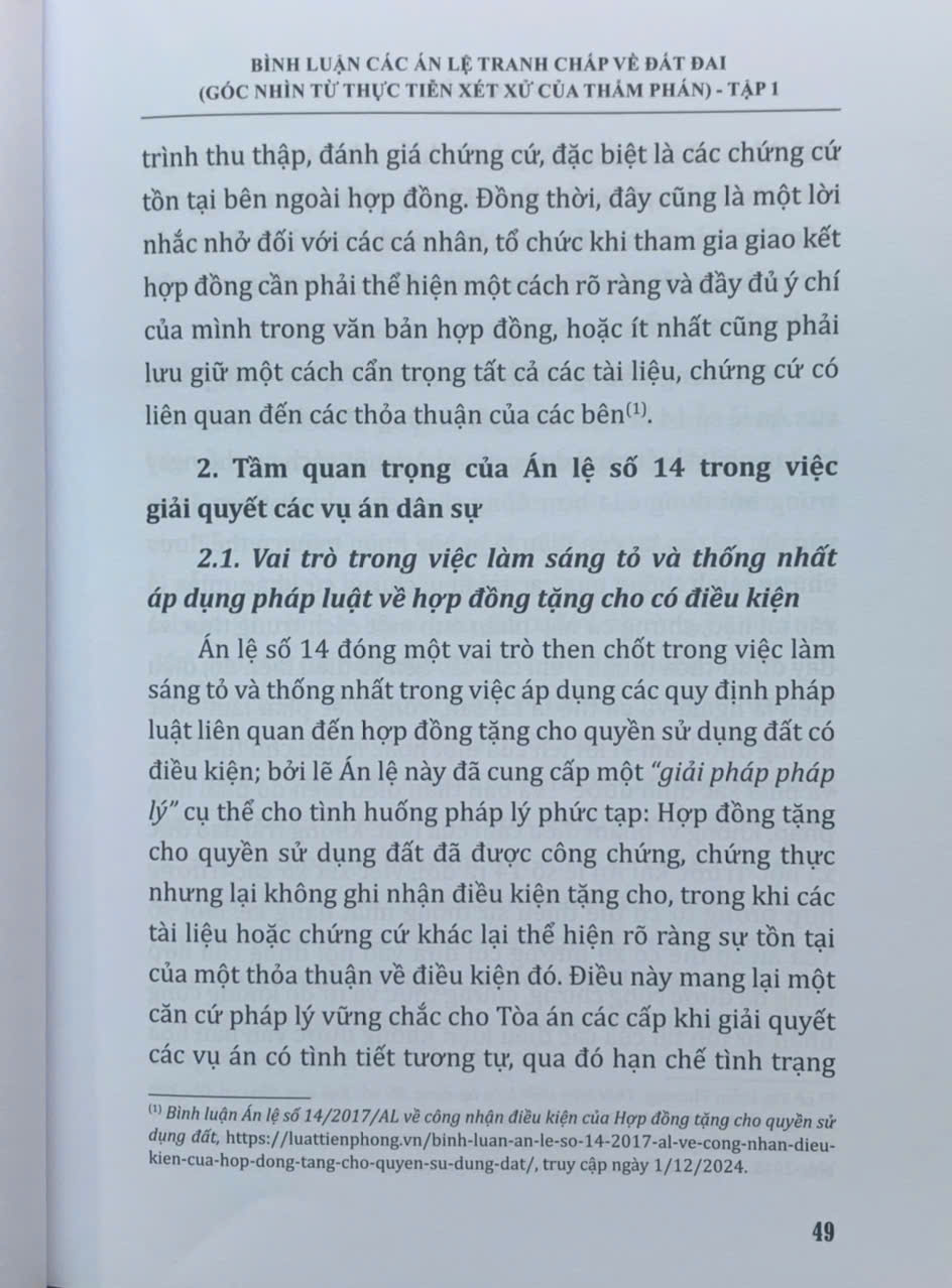 Bình luận các án lệ tranh chấp về đất đai – Góc nhìn từ thực tiễn xét xử của Thẩm phán (tập 1 và 2)