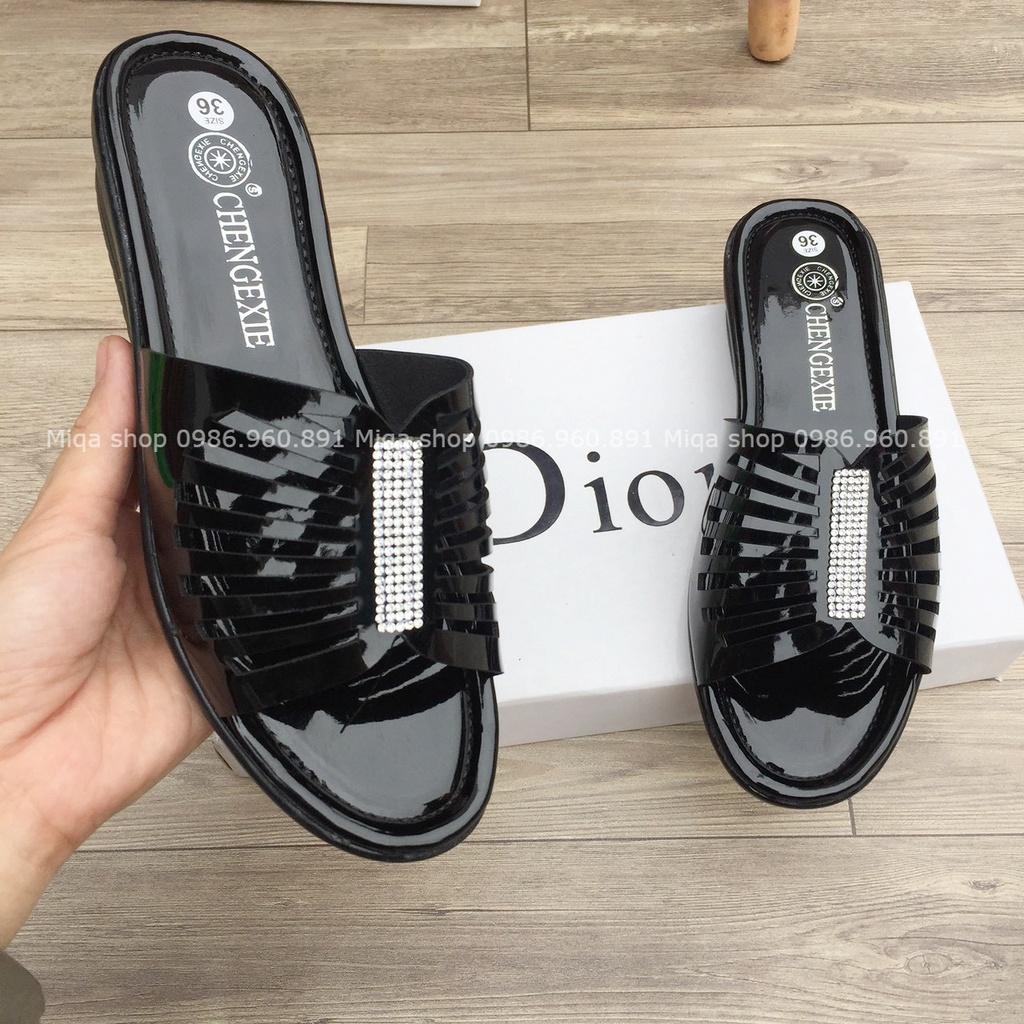 (Size 36-42) Dép 3p đính đá dọc sang trọng - Dép nữ trung niên nhẹ, êm cho mẹ, cho bà