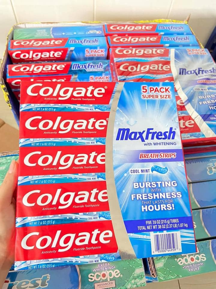 Set kem đánh răng Colgate Max Fresh With Whitening Breath Strips, 5 x 215g