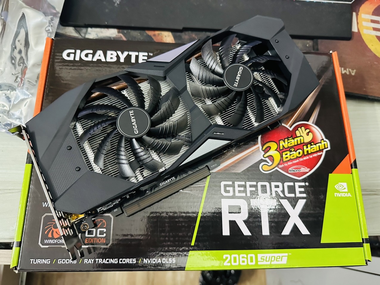 VGA (Cạc màn hình) GIGABYTE GeForce RTX 2060 SUPER WINDFORCE OC 8G (HÀNG CHÍNH HÃNG)