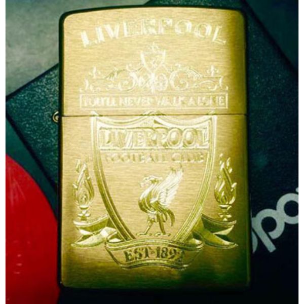 Bật Lửa Zippo Khắc Logo Liverpool 02 – Zippo 204B.LIV02