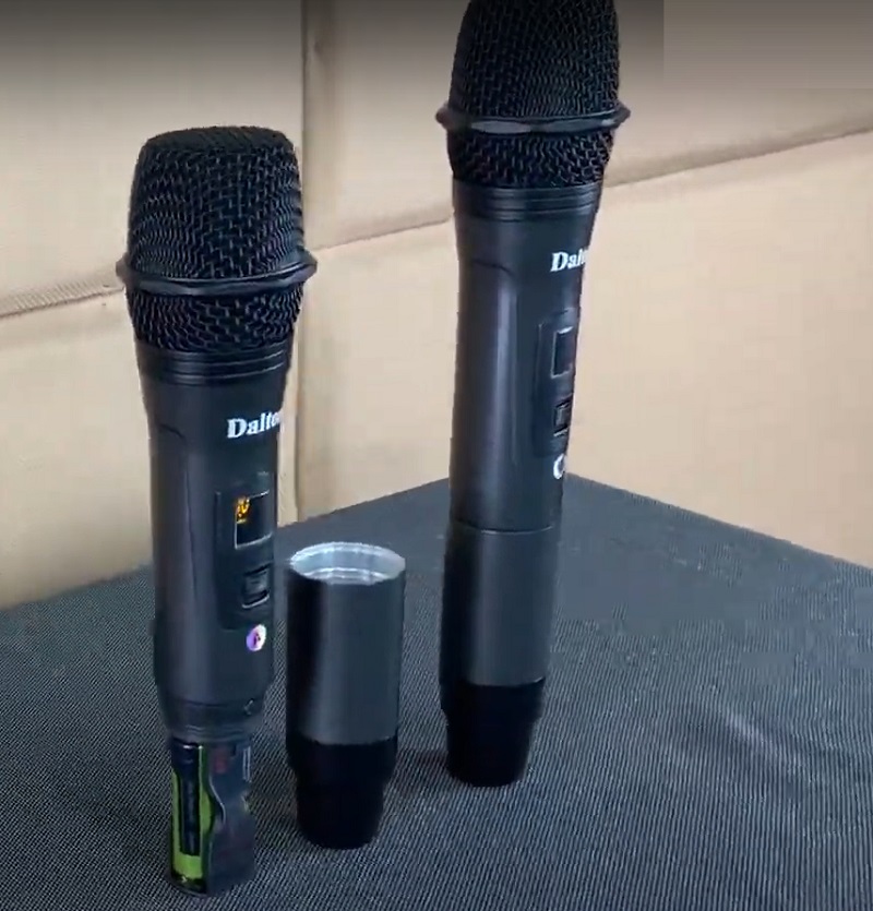 Micro karaoke không dây Dalton,  micro chống hú loa kéo karaoke TX-500 thân kim loại cao cấp, mic không dây UHF kết nối Bluetooth. [ HÀNG CHÍNH HÃNG ]