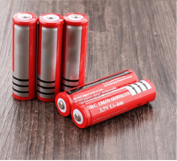 Pin sạc dung lượng cao 18650 3.7V 6800mAh