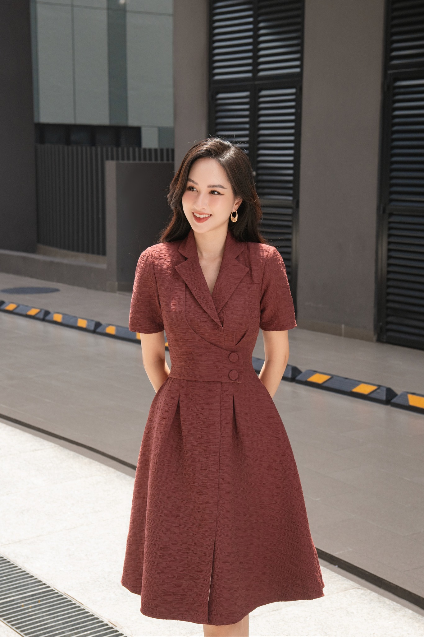 OLV - Đầm Alyssa V Neck Dress
