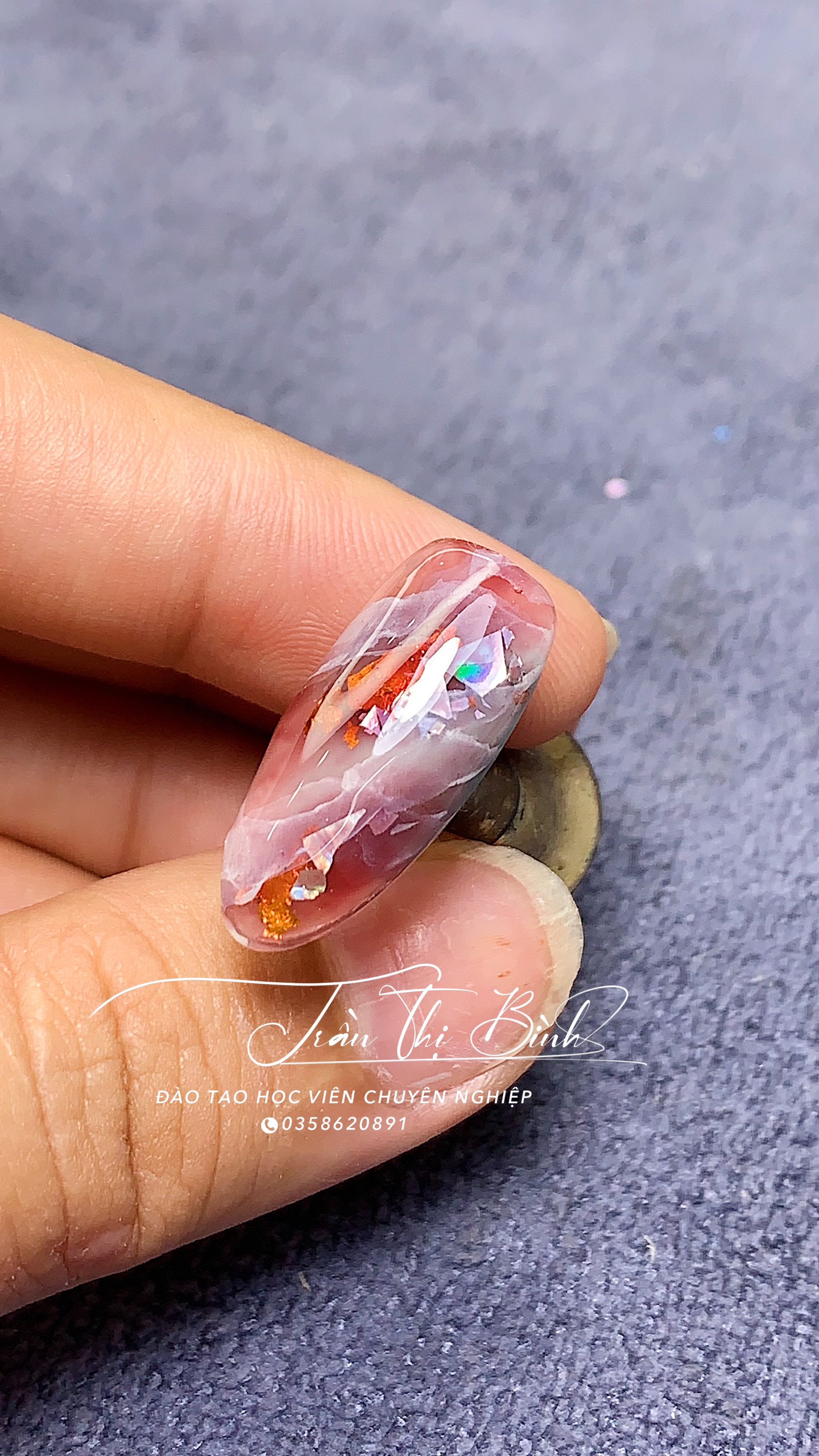 màu nước tán vân đá làm nail