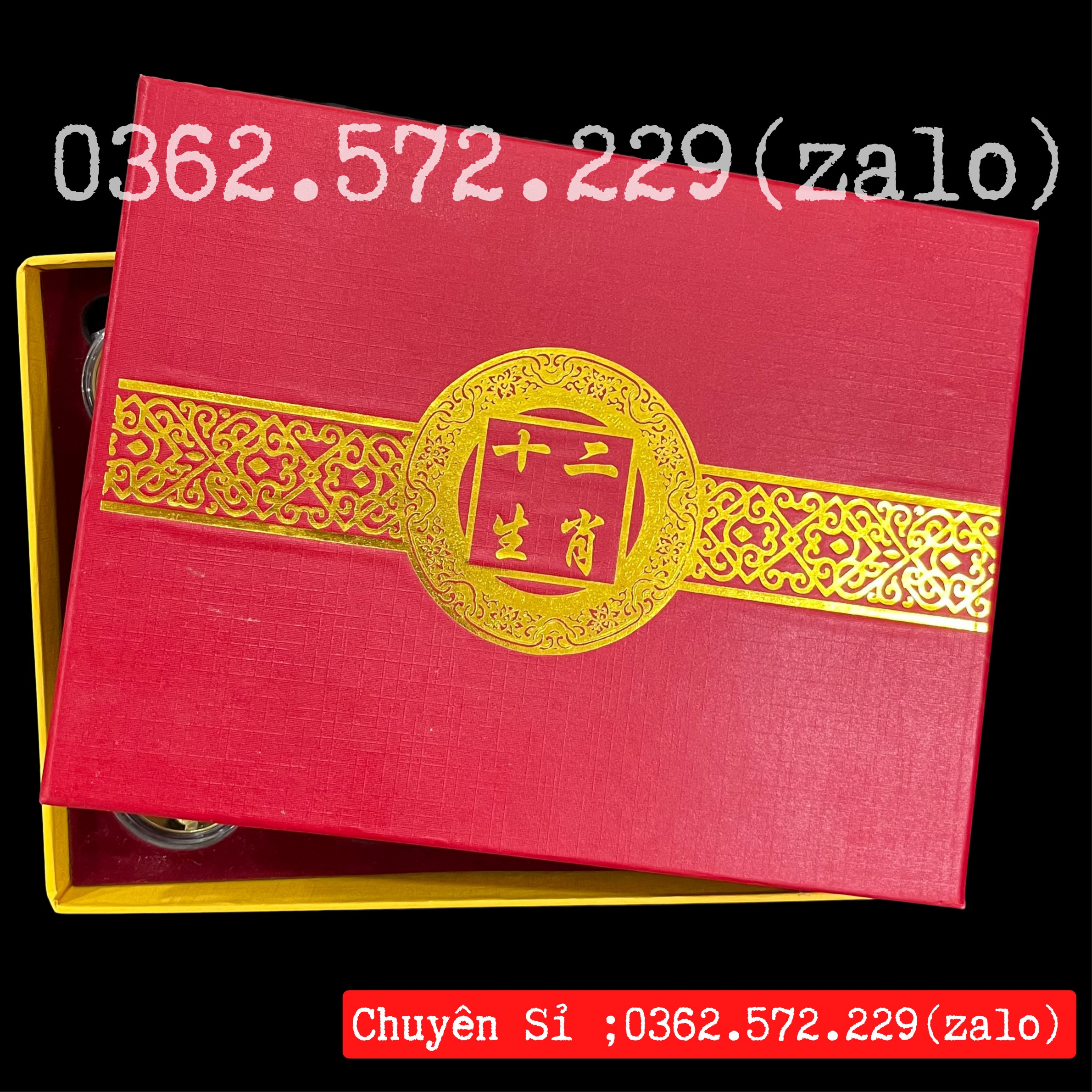 Bộ 12 Xu Con Giáp Gồm Hộp Đỏ Sang Trọng