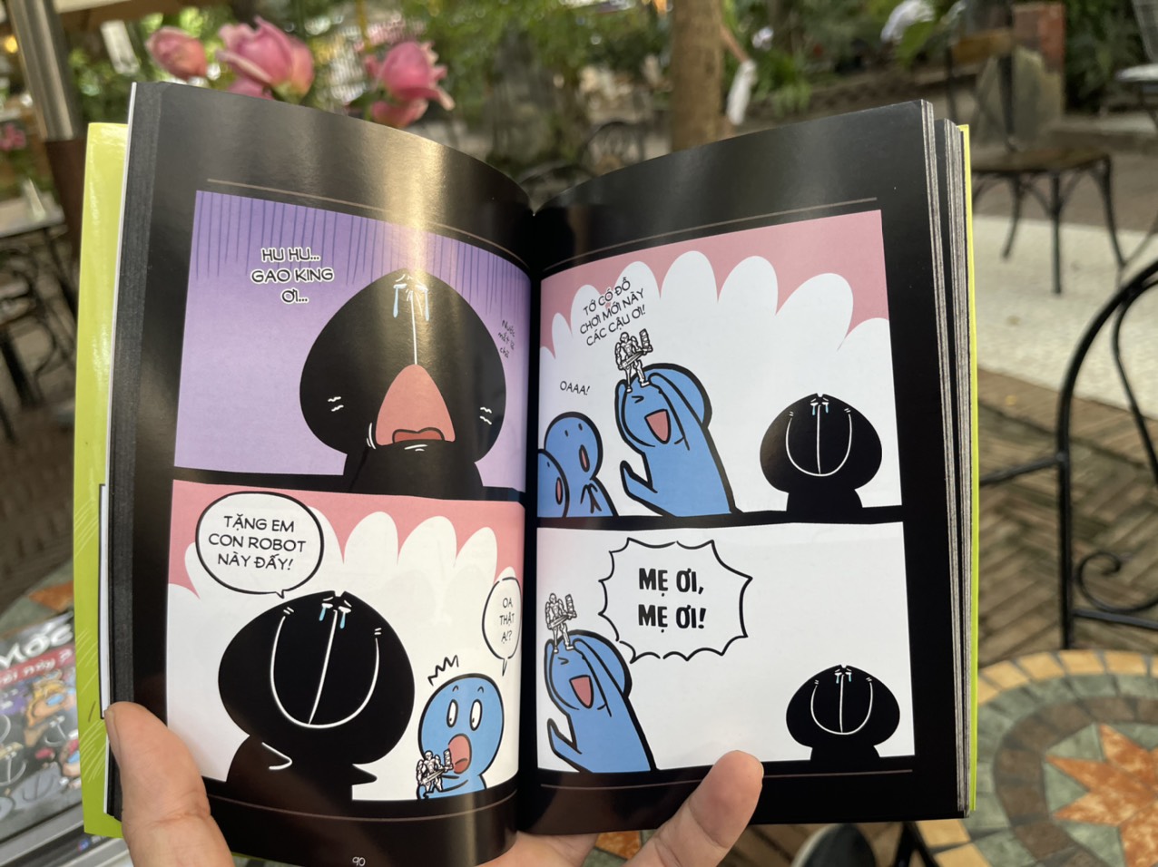 MÈO MỐC & THẾ GIỚI DIỆU KỲ MÀU XÁM - Mèo Mốc – Skybooks – bìa mềm, in màu