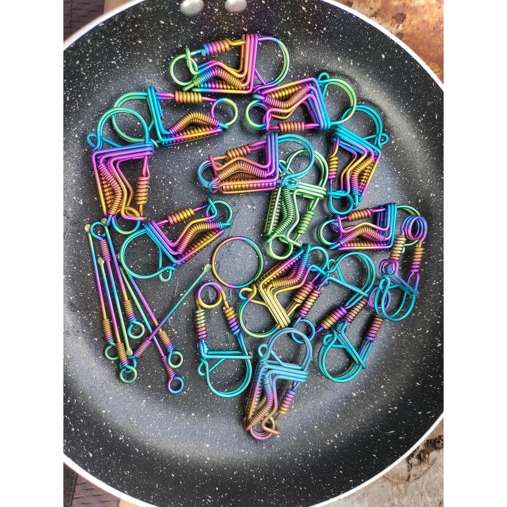 Móc Khoá Titan Chuẩn 100%