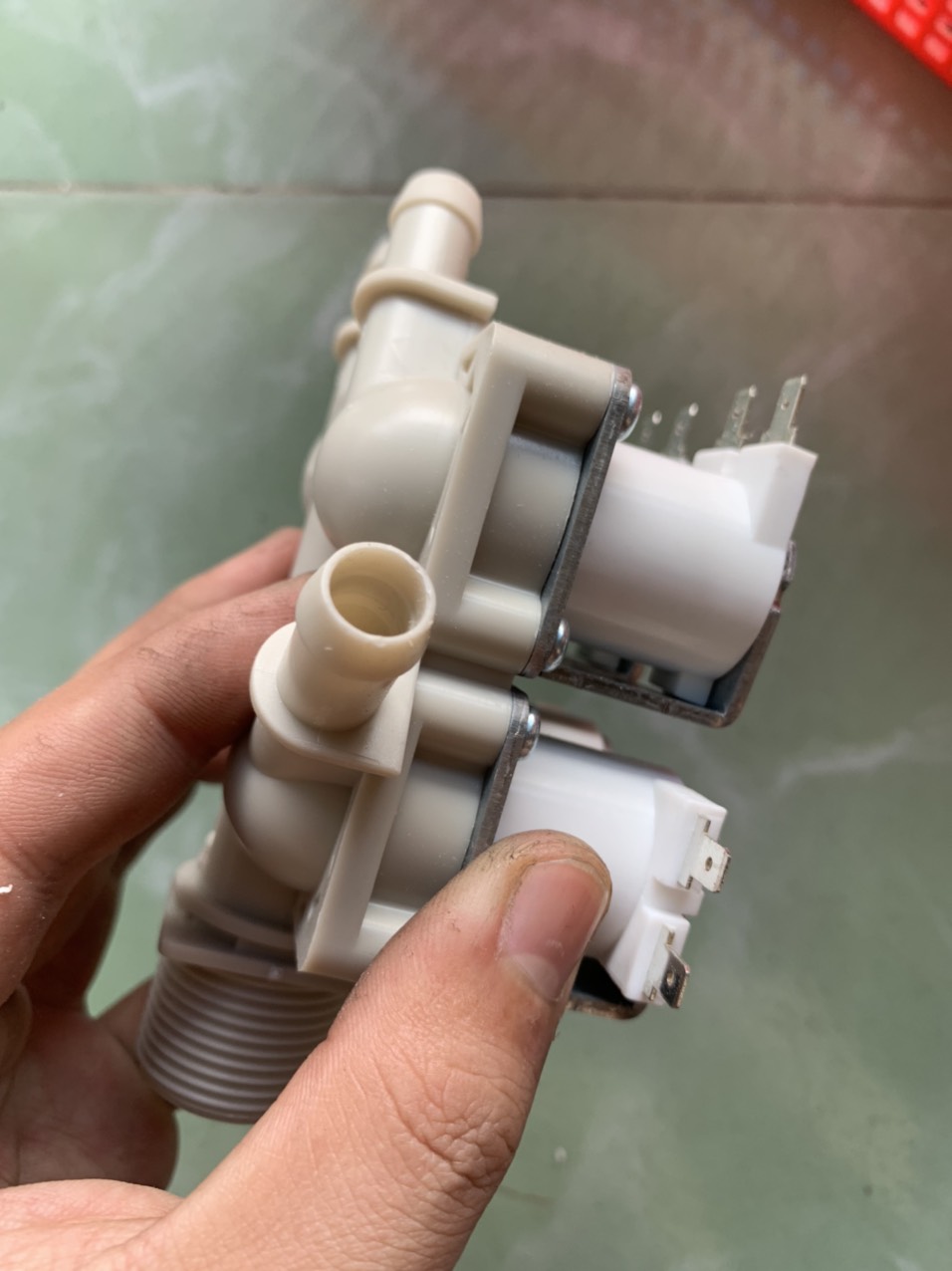 Van cấp nước máy giặt 12V 4 ngã 4 chân Tốt