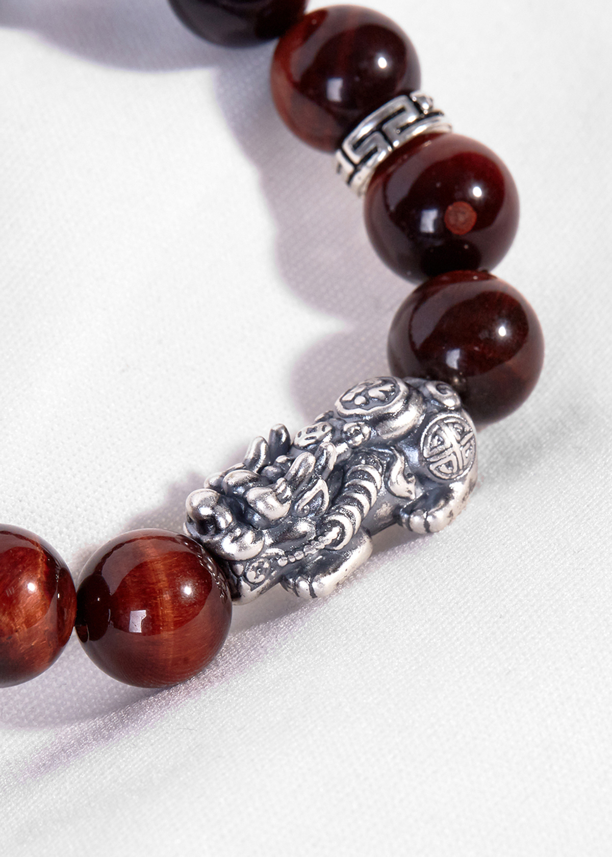 Vòng tay đá thiên nhiên phối charm tỳ hưu bạc thái size hạt 12mm - Ngọc Quý Gemstones