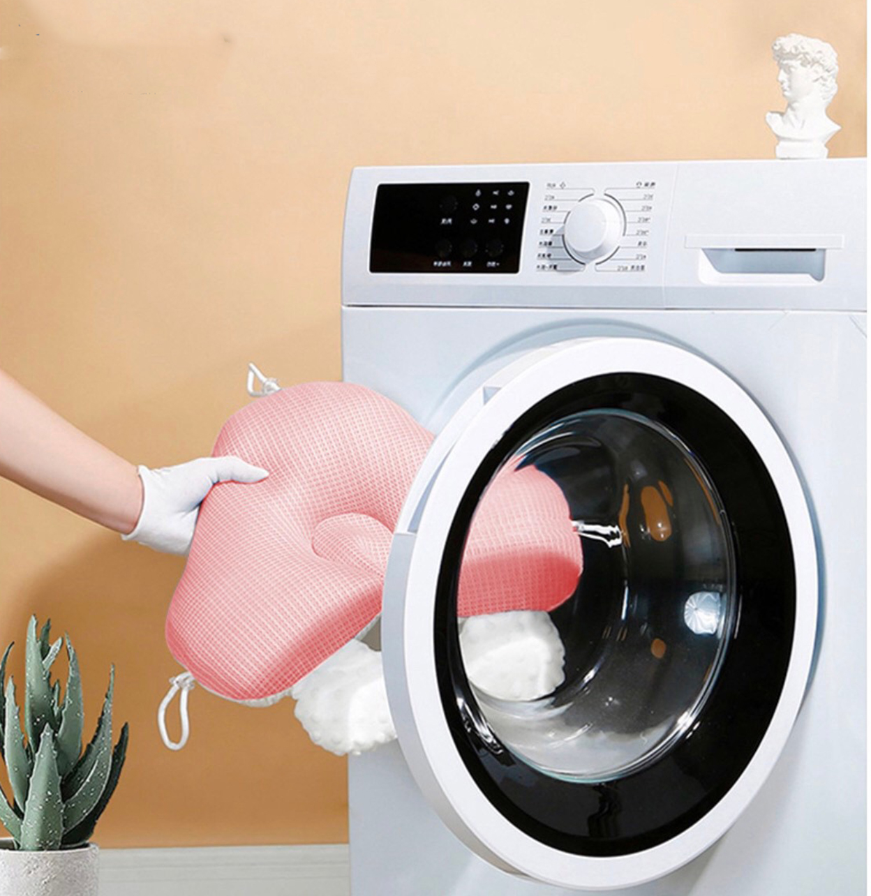 Gối chữ U định hình; Gối đa năng, hạn chế giật mình méo đầu, với dây rút 3 đầu tiện dụng, giúp bé sơ sinh ngủ ngon.