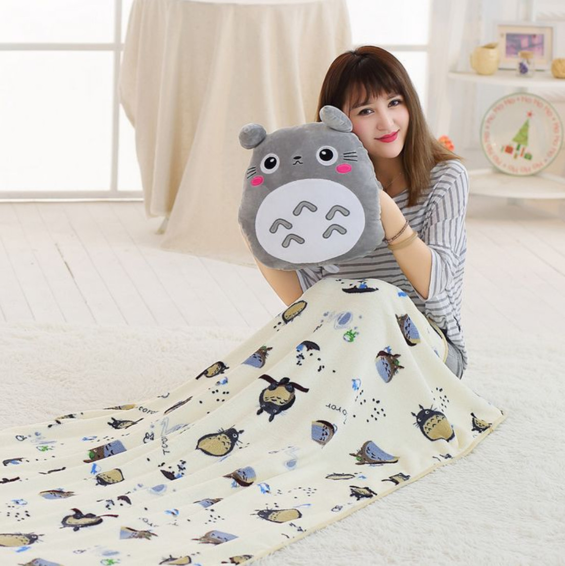 Gối mền Totoro chăn họa tiết