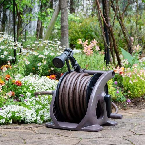 Bộ cuộn ống tưới cây 30m Tough Brown Takagi R330TBR Hàng chính hãng