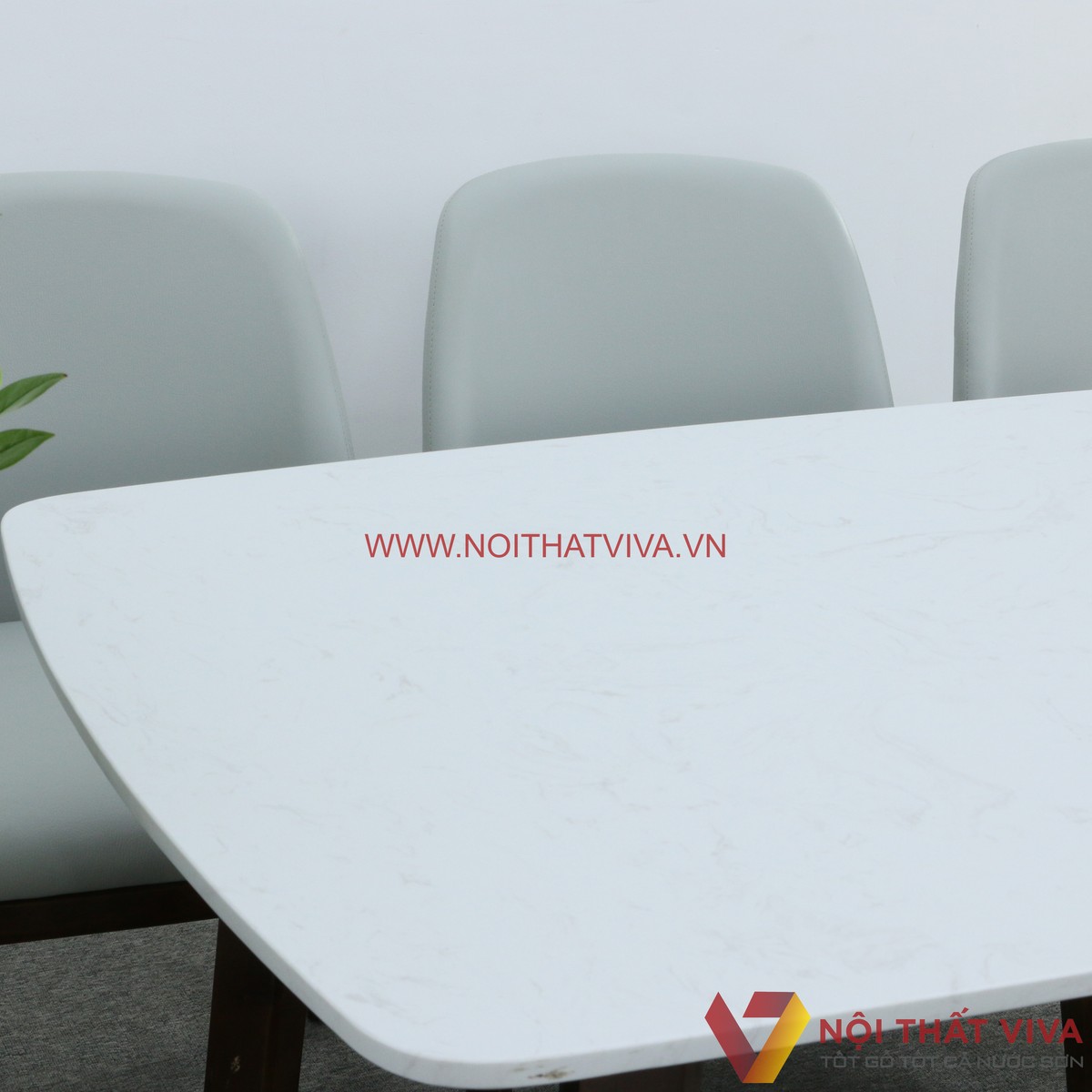 Bộ Bàn Ăn Concorde 6 Ghế Gỗ Cao Su Mặt Đá Trắng Tự Nhiên Hiện Đại Đẹp