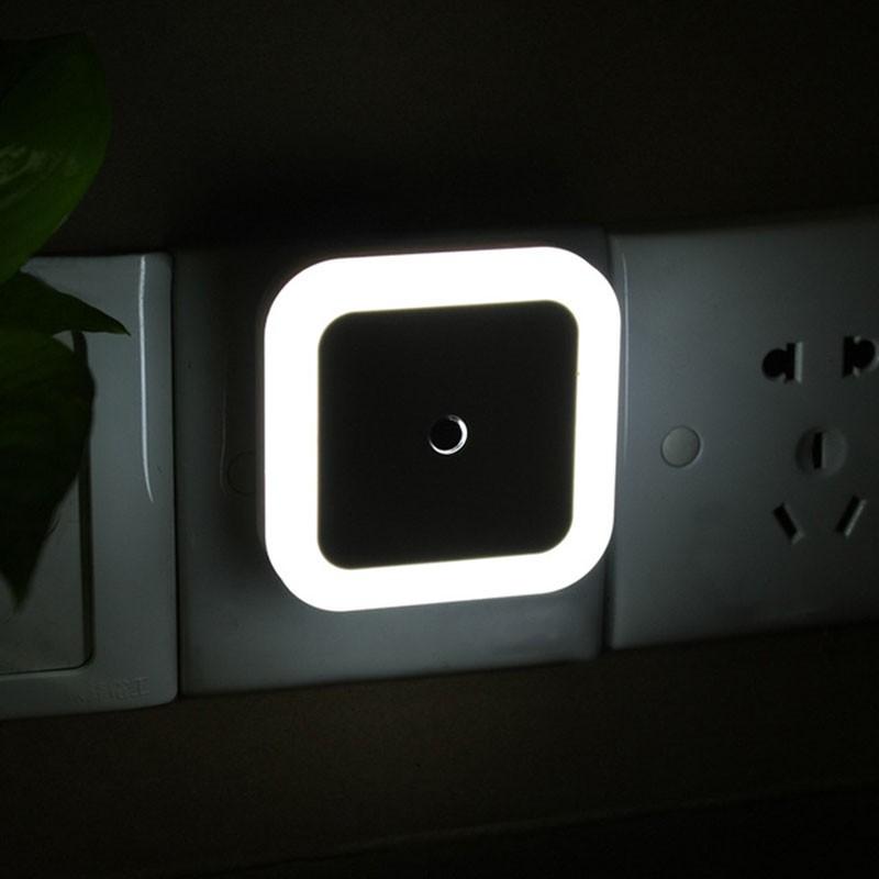 Đèn ngủ LED cảm ứng vuông, tròn tự động bật tắt