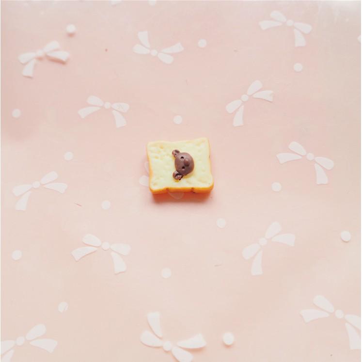 HN * Gói 30 mẫu charm bánh mì Bread trang trí vỏ điện thoại, huy hiệu, đính quần áo, DIY