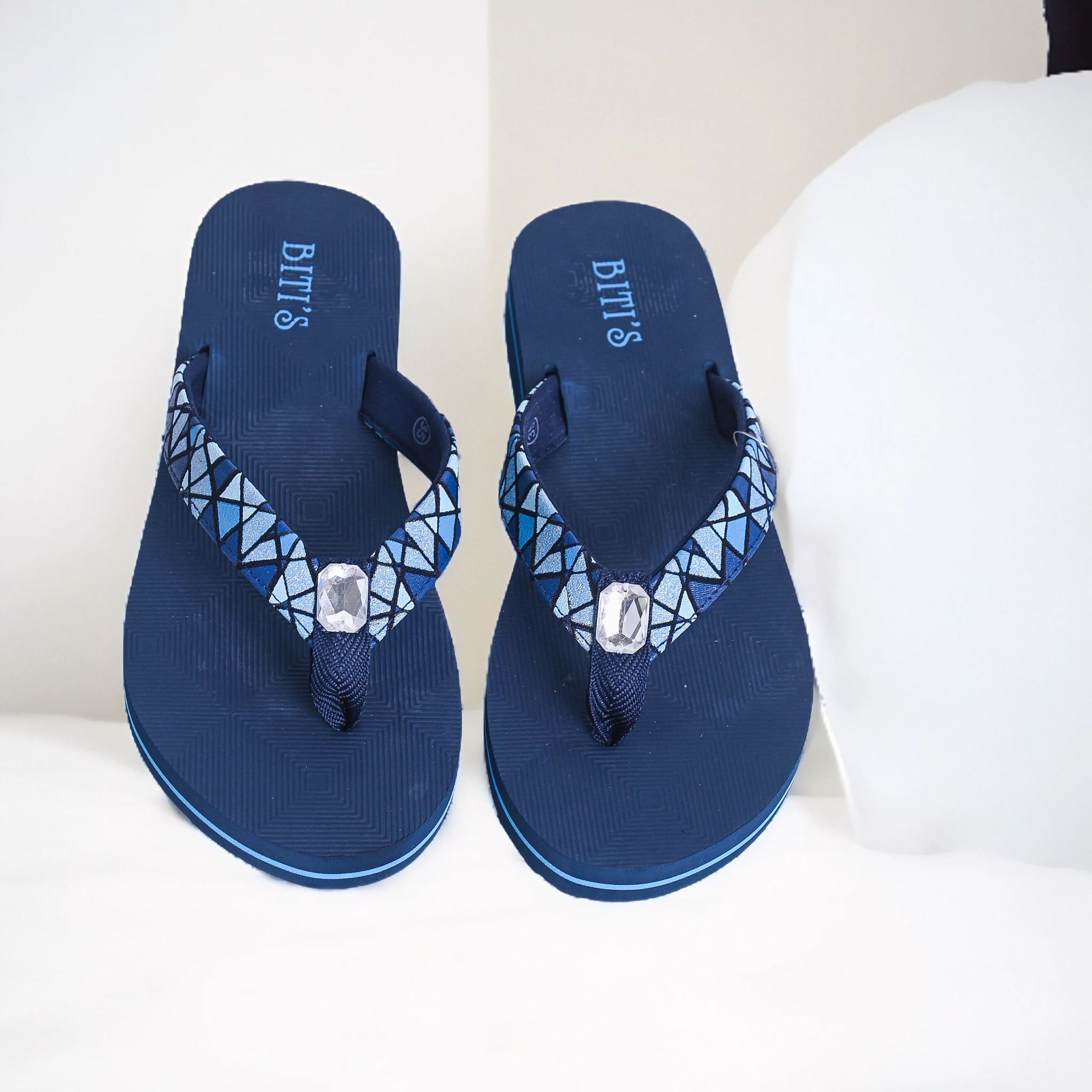 Dép quai kẹp Biti's nữ đế 3 cm (size 35-39)