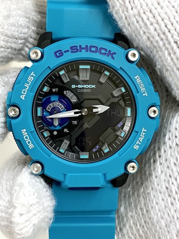 Đồng Hồ Nam Dây Nhựa Casio G-Shock GA-2200-2ADR Chính Hãng - Lõi Carbon - GA-2200-2A