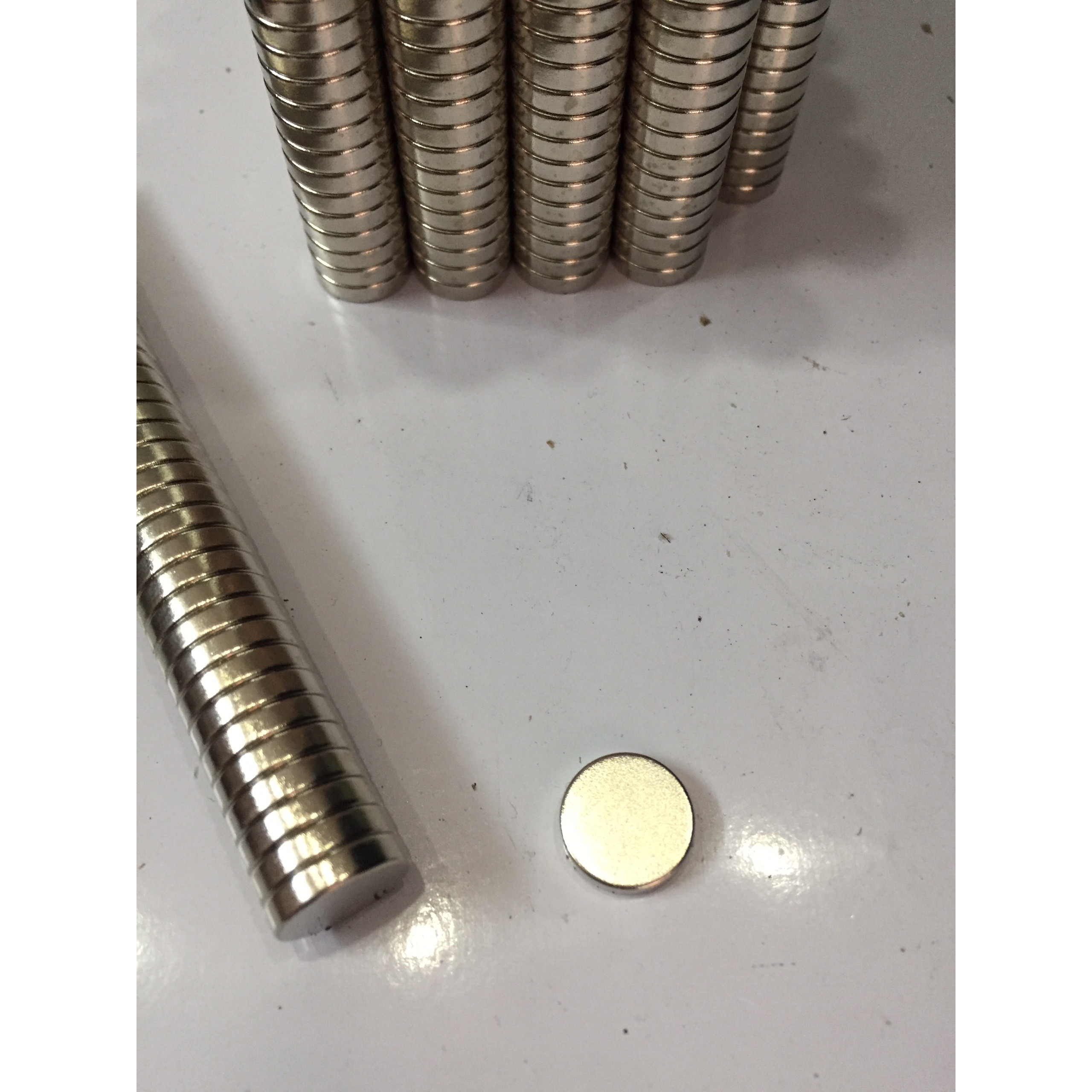 Nam châm viên đất hiếm 12x3mm