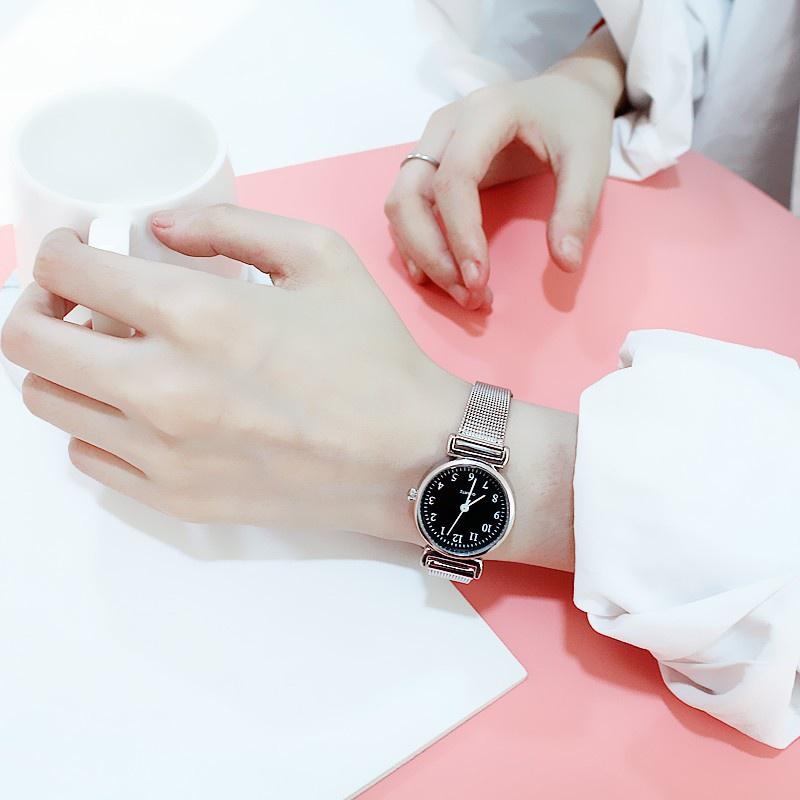 Đồng hồ đeo tay thời trang nữ cao cấp Q.uartz dây kim loại siêu Hot