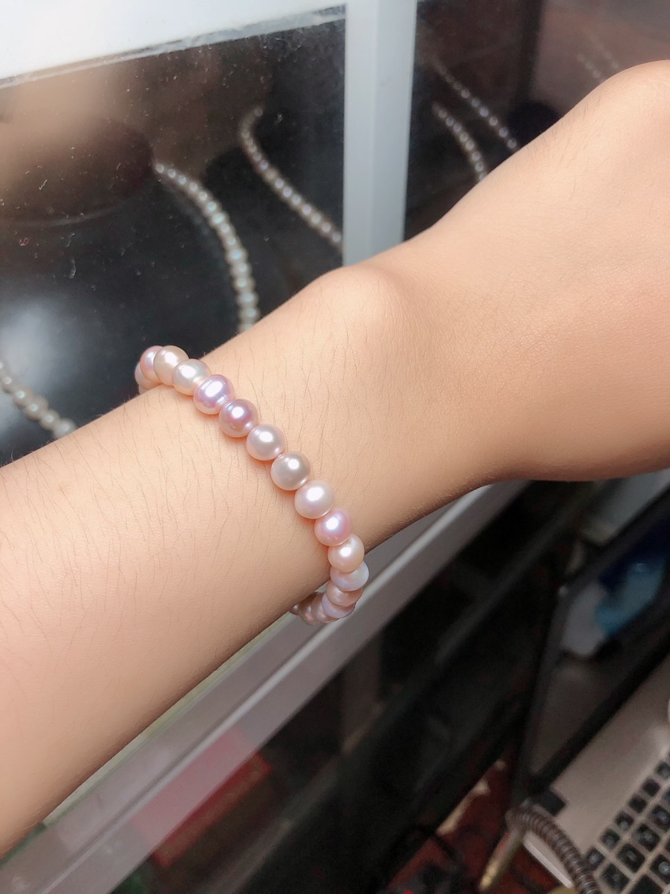 Vòng tay ngọc trai thật màu tím - Kiểu dễ thương sang trọng