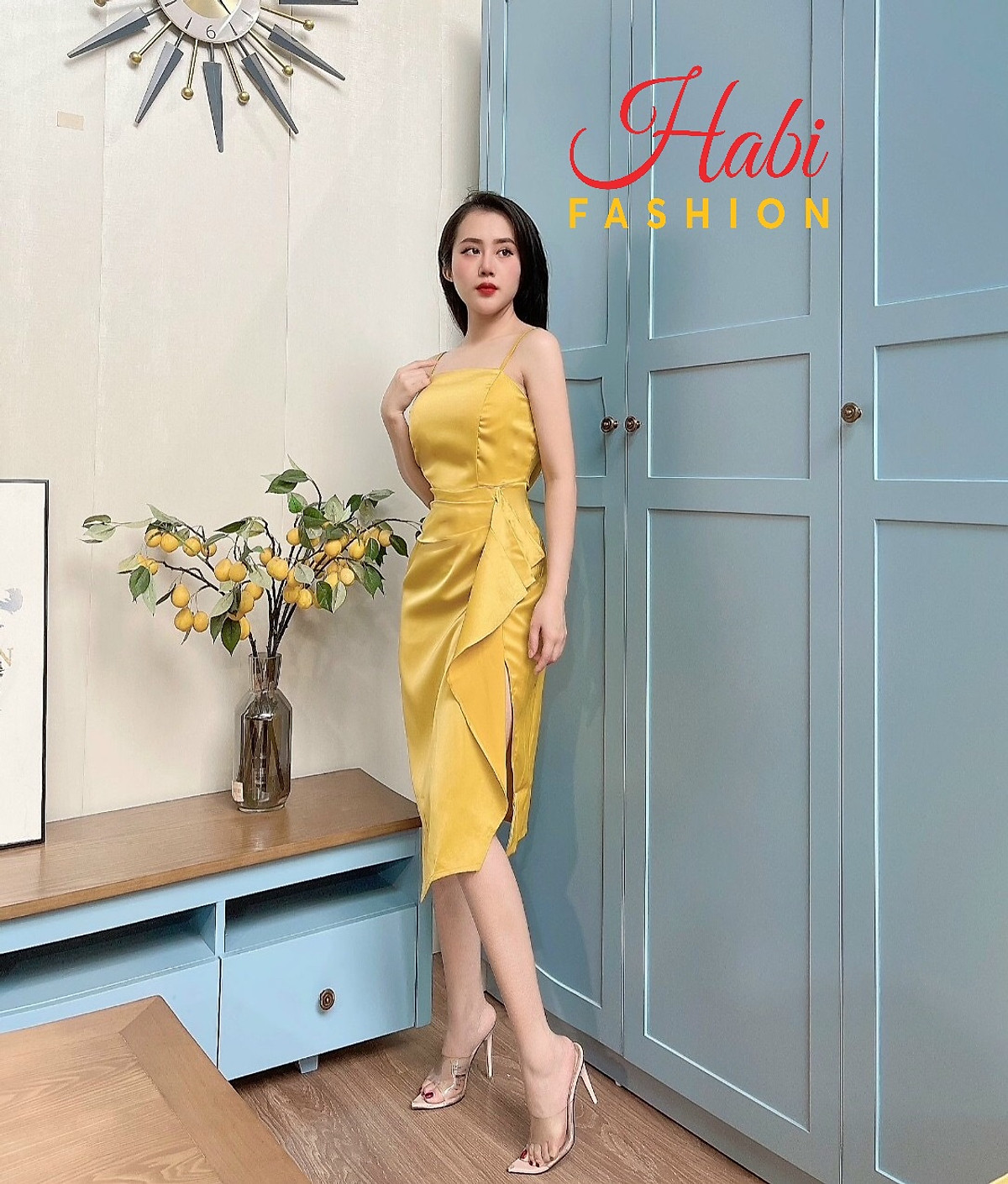 Đầm hai dây body chất lụa xẻ sườn có mút quyến rũ, váy body 2 dây thiết kế