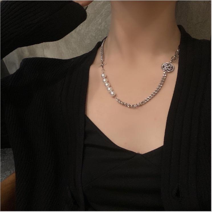 Vòng cổ đa phong cách