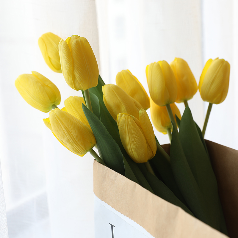 Hoa Tulip giả trang trí nhà cửa, cửa hàng , làm đạo cụ chụp ảnh nhiều màu