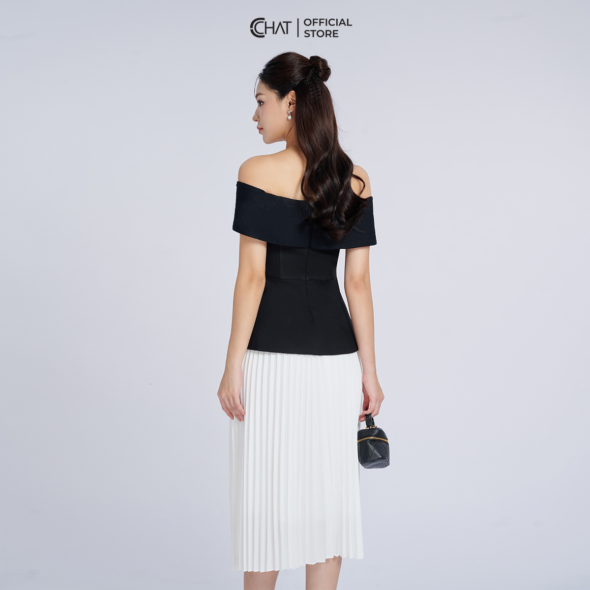 Áo Kiểu Nữ Trễ Vai Phối Vai Nơ Dáng Peplum Chất Tuytsi Mềm Mịn 13ANS8001PT