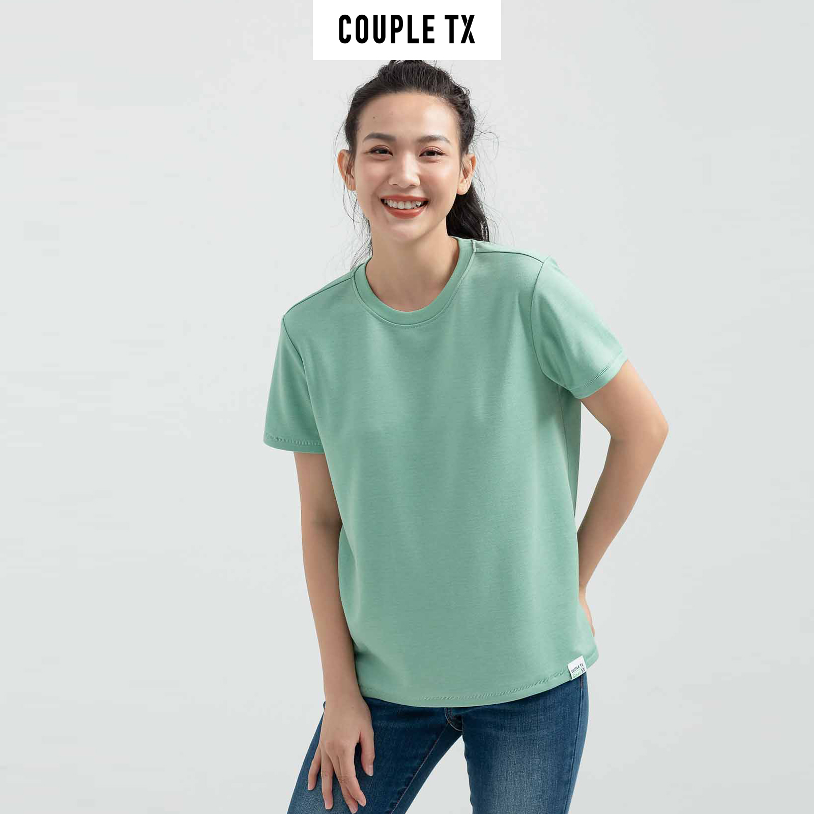 COUPLE TX - Áo Thun Nữ Green X cổ tròn WTS 2176