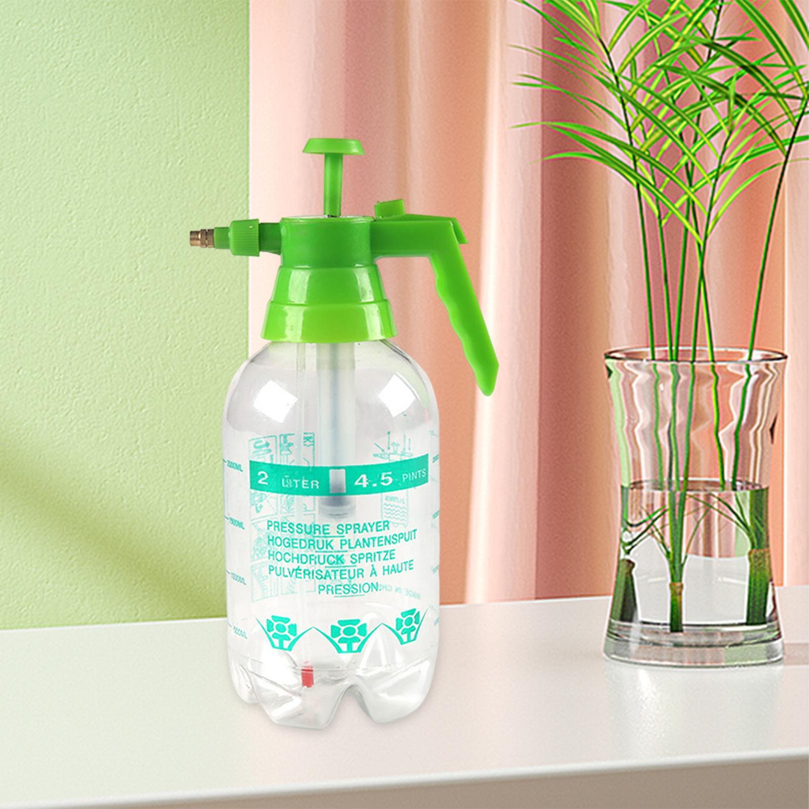 Manual Garden Sprayer Hand Pressure Pump Sprayer Adjustable Brass Nozzle 0.5 Gal 2L