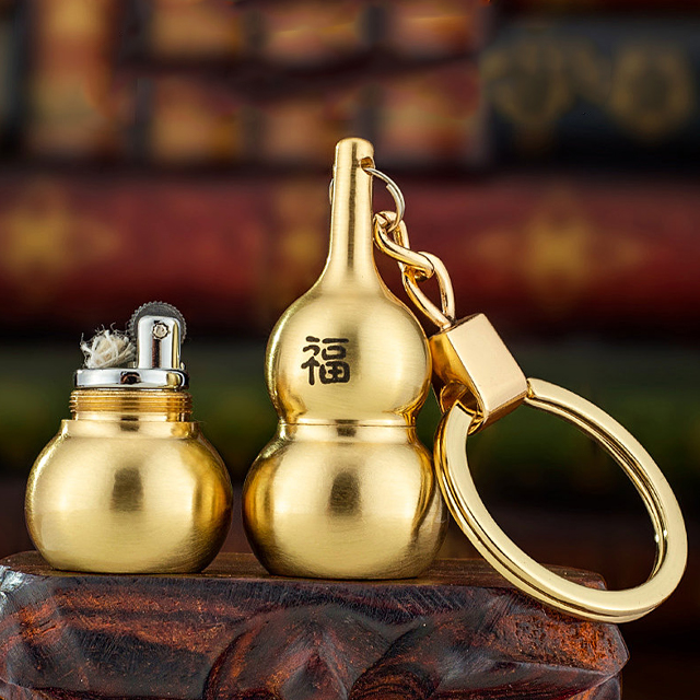 Vỏ Hột Quẹt Bật Lửa Kiêm Móc Khóa Chief CF202 Thiết Kế Hình Qủa Hồ Lô Đẹp Độc Lạ - Dùng Xăng Bấc Đá Cao Cấp