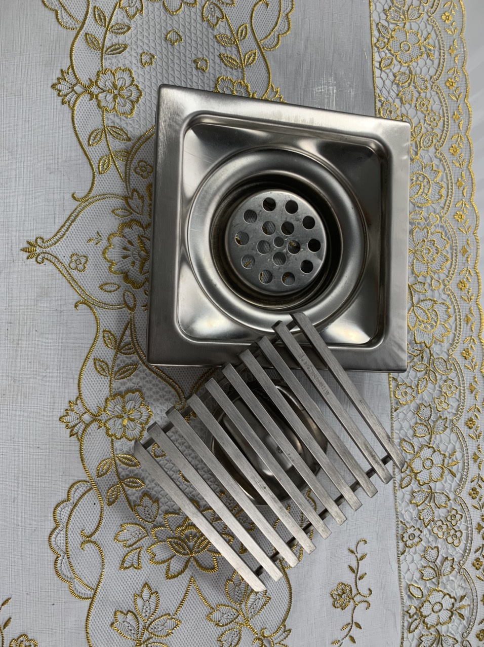 Phễu thoát sàn ikenta, inox 304 cao cấp