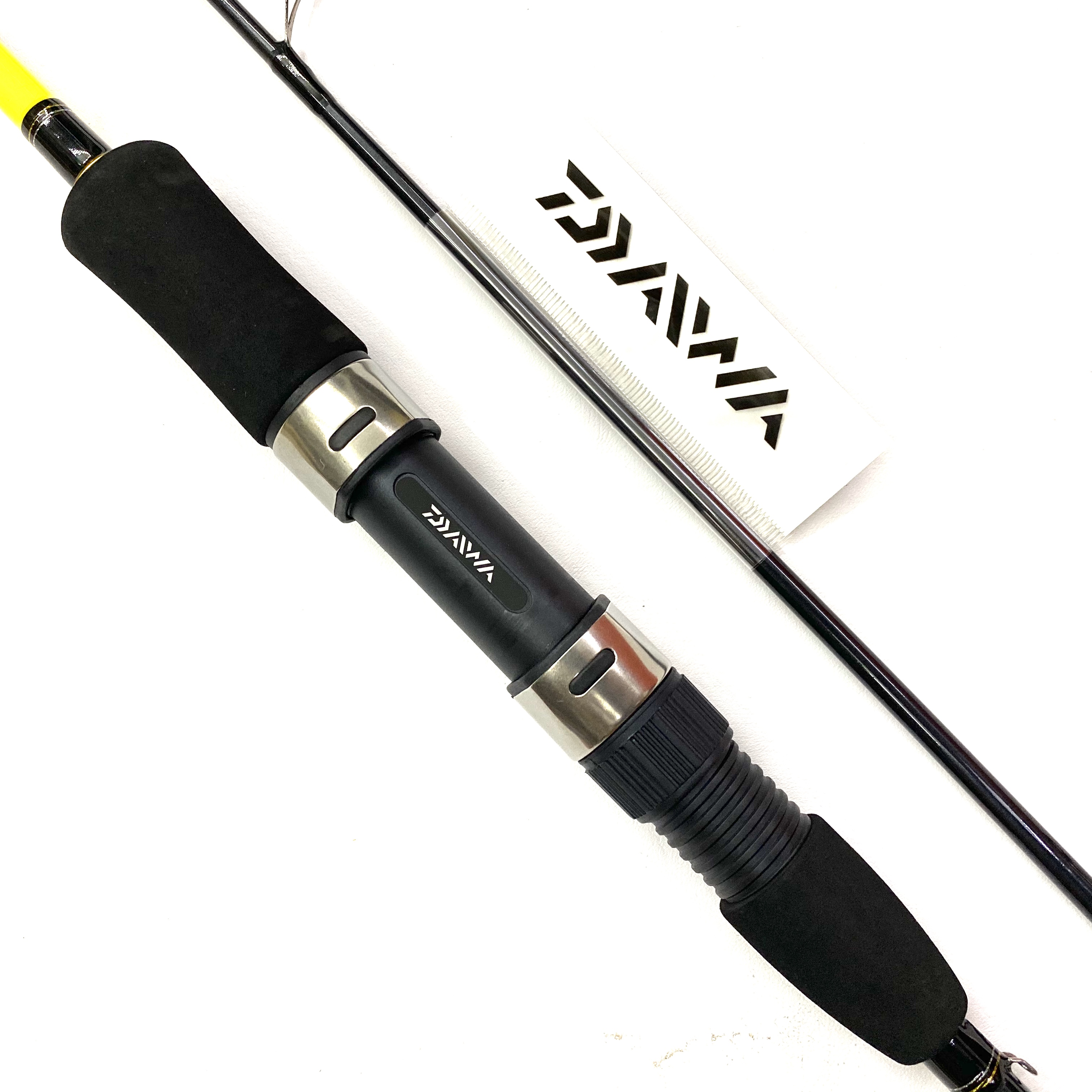 Cần câu cá Daiwa Crossfire X 662MS - 1m98 cần lure máy đứng