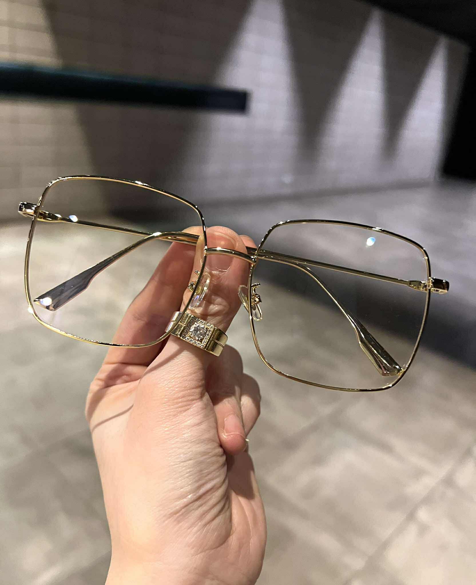 Kính mắt thời trang cao cấp Mắt kính chống ánh sáng xanh cho nam nữ