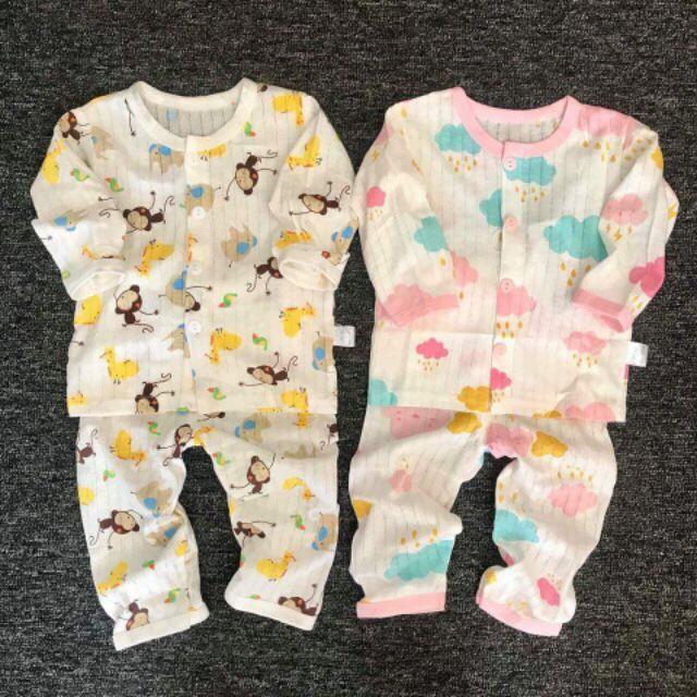 Quần áo trẻ em - SÉT 5 BỘ cotton giấy dài tay cho bé Yêu ( khuy Trước