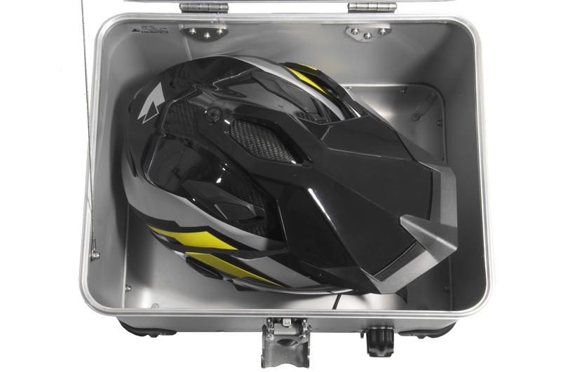 Thùng nhôm ZEGA Pro Topcase Rapid-Trap, thể tích 38L, màu Đen