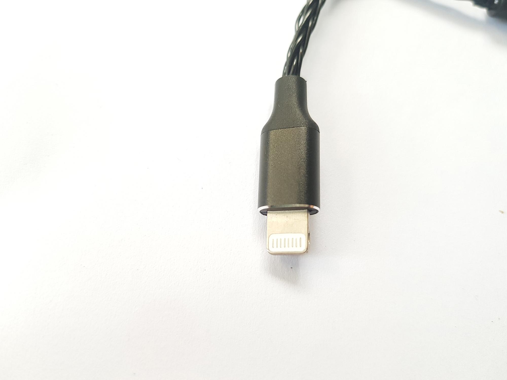 Cáp chuyển cổng Lightning sang 3.5mm chất lượng cao, dây 8 lõi mạ bạc, chip Apple C101 (MFI) phù hợp với các dòng iphone 7 8 X XR XS..