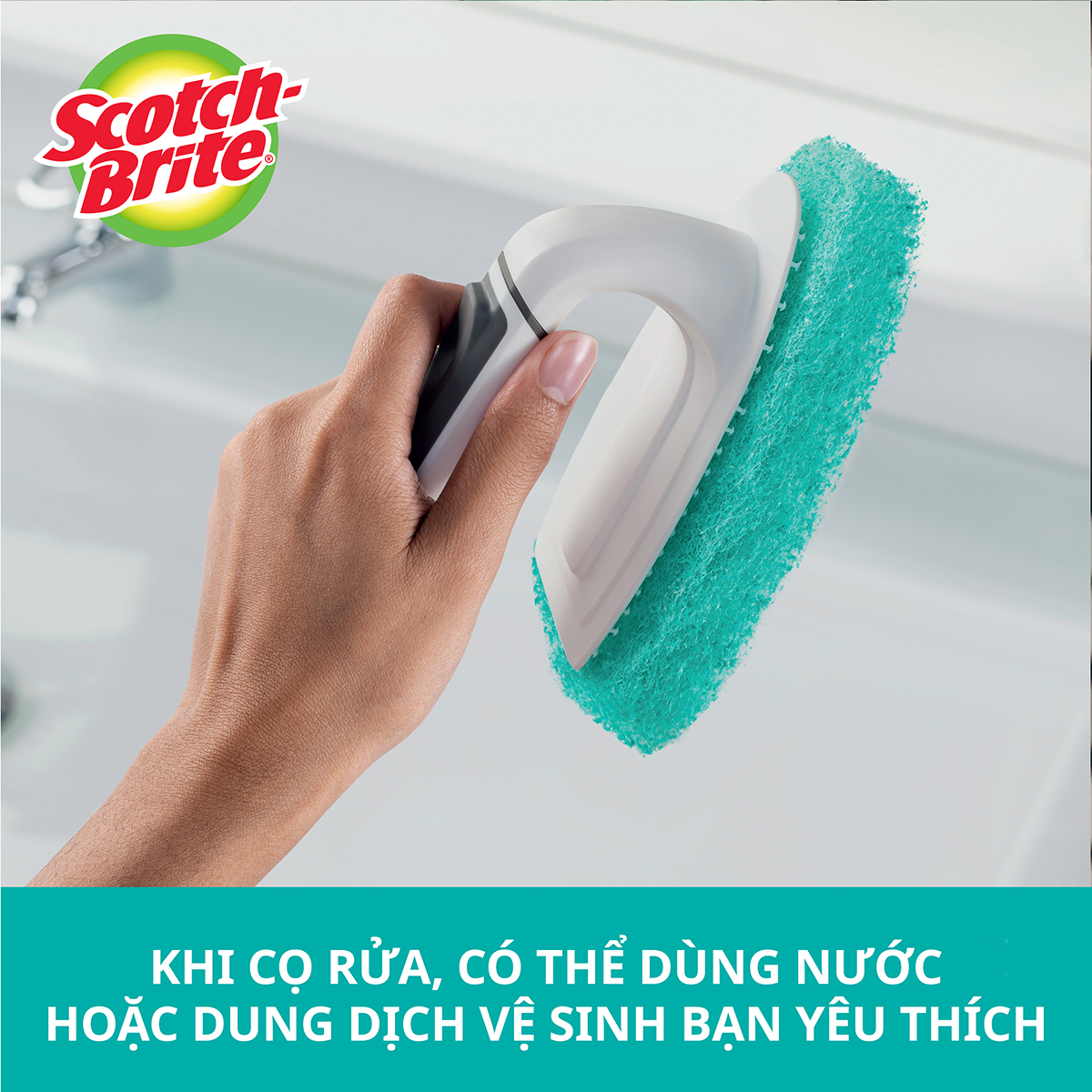 Bàn chải chà sàn Scotch Brite 3M đa năng, cao cấp, chống trầy xước, an toàn khi sử dụng trên nhiều bề mặt, tay cầm êm chắc chắn, độ bền cao, có thể tái sử dụng nhiều lần, lấy sạch vết bẩn cứng đầu hiệu quả 553