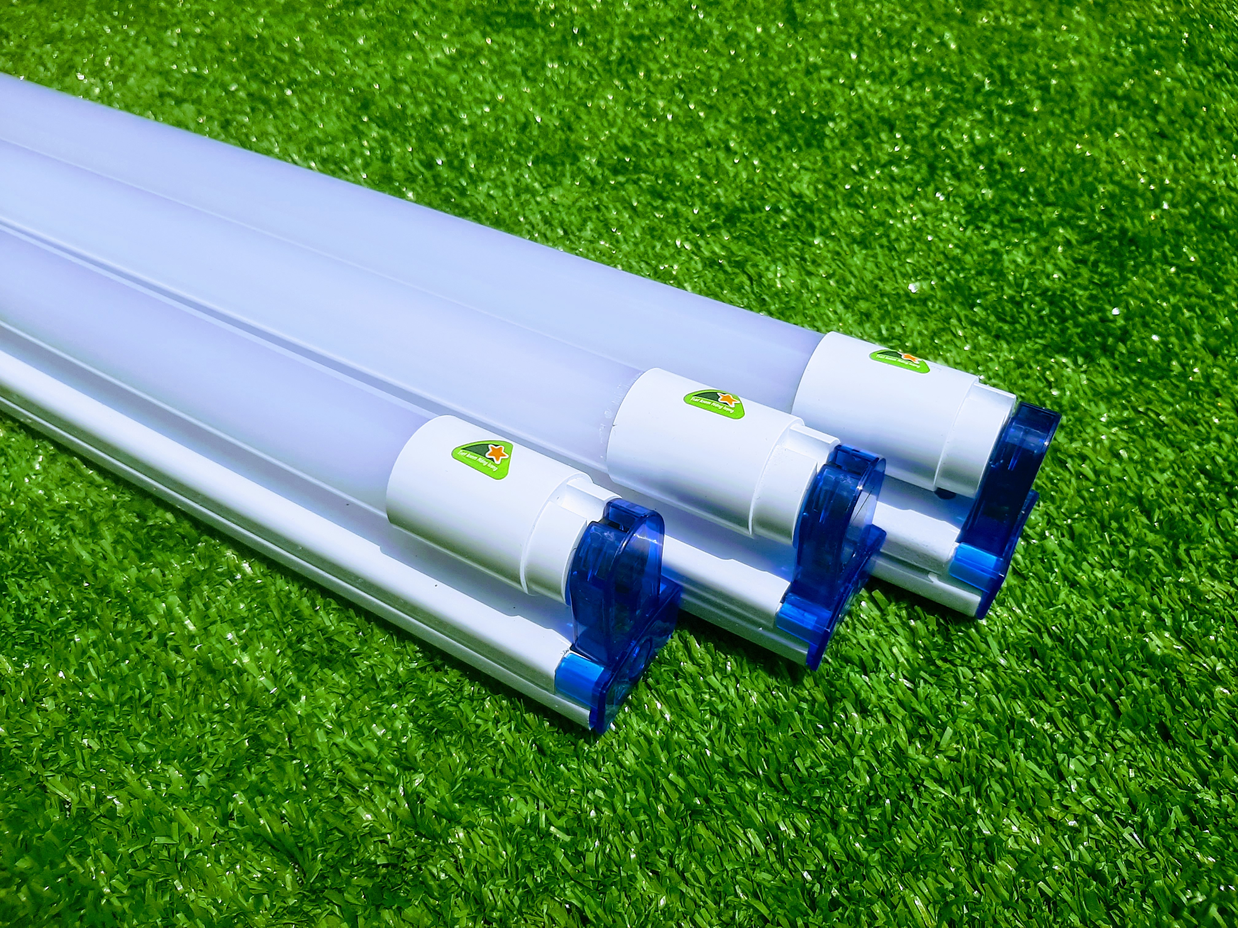 Combo 3 Bộ Đèn Led Tuýp Nhựa Nano 60cm Ánh Sáng Trắng 6500K Gồm Bóng & Máng