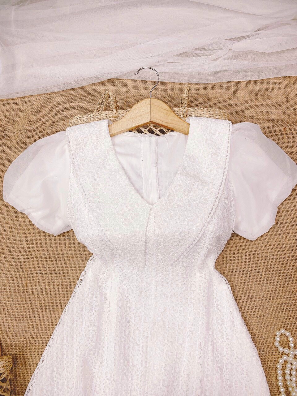 ĐẦM VÁY REN HOA CỔ LÁ - Hình Shop Chụp