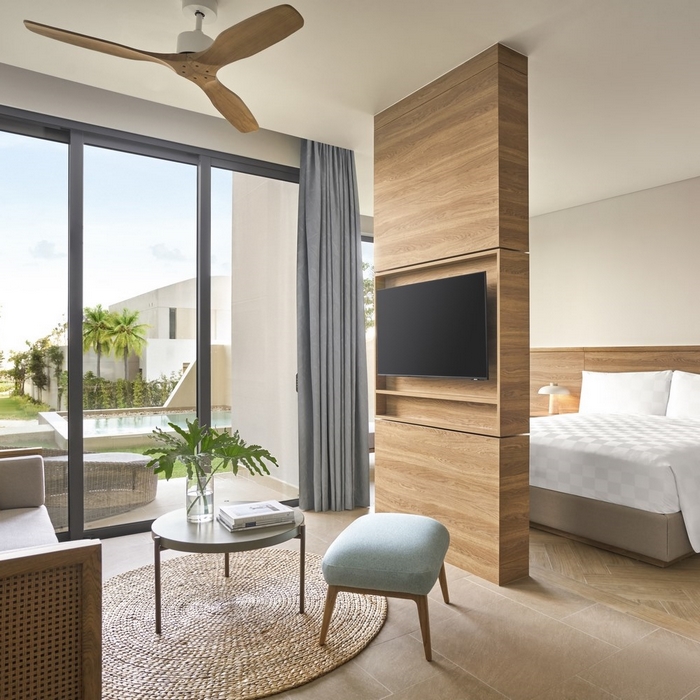 Ixora Ho Tram by Fusion Resort 5* Vũng Tàu - Trọn Gói Gồm Xe Đưa Đón Từ Sài Gòn Dành Cho 02 Người, Buffet Sáng, Hồ Bơi, Bãi Biển Riêng