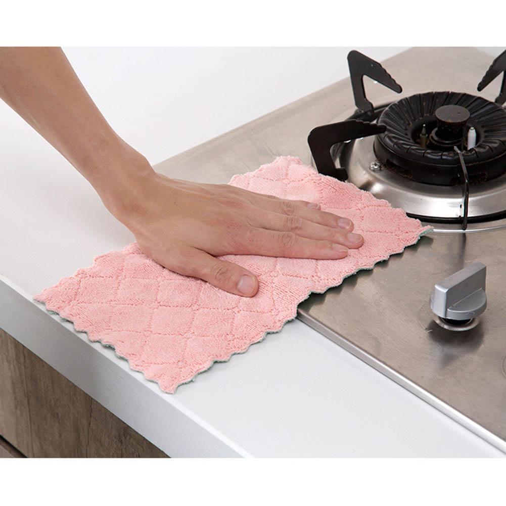 1 chiếc khăn lau siêu thấm đa năng