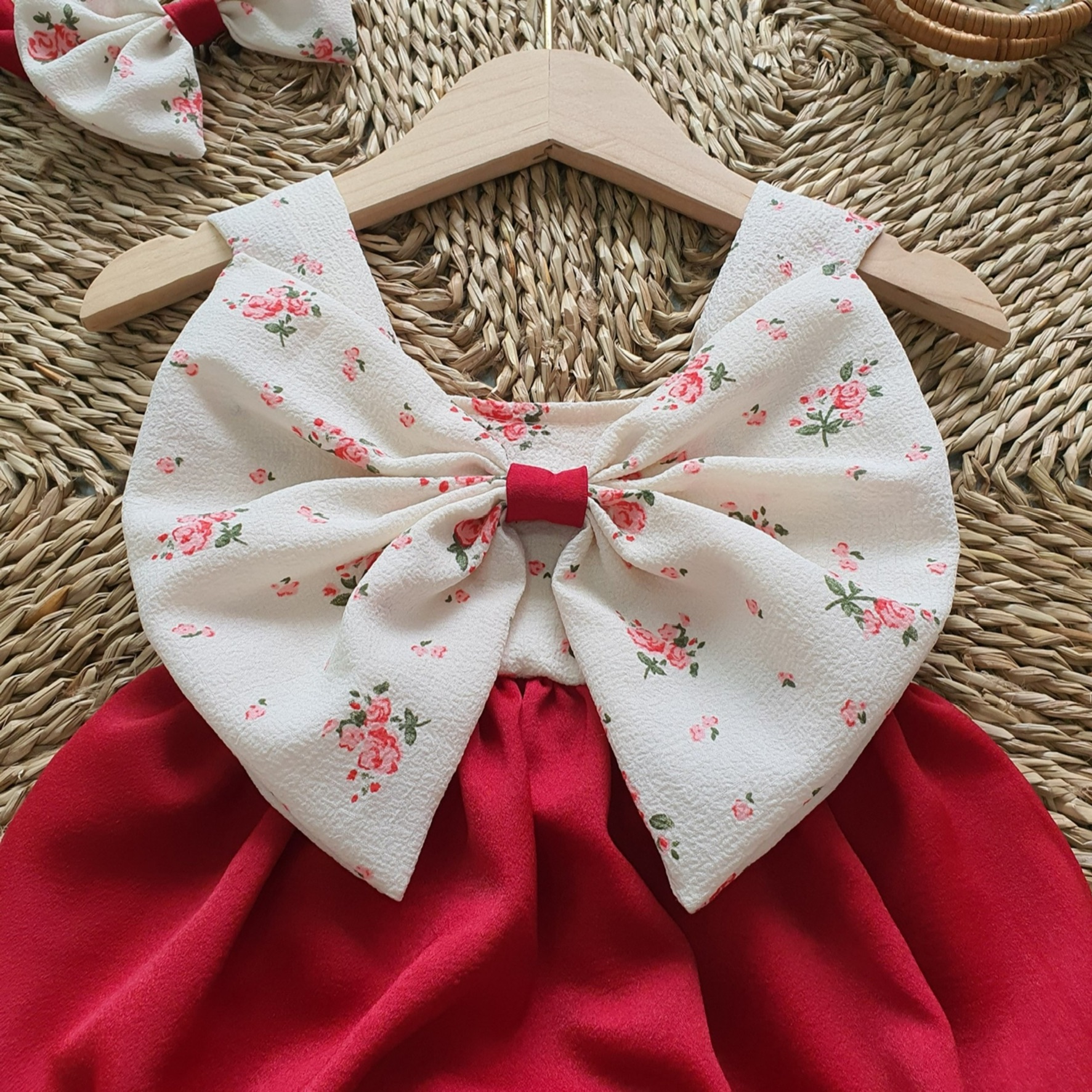 Bodysuit Nơ To Chất Đũi Cara Cho Bé Gái Gái 3 Đến 12kg, Áo Liền Quần 2 Dây Xinh Xắn