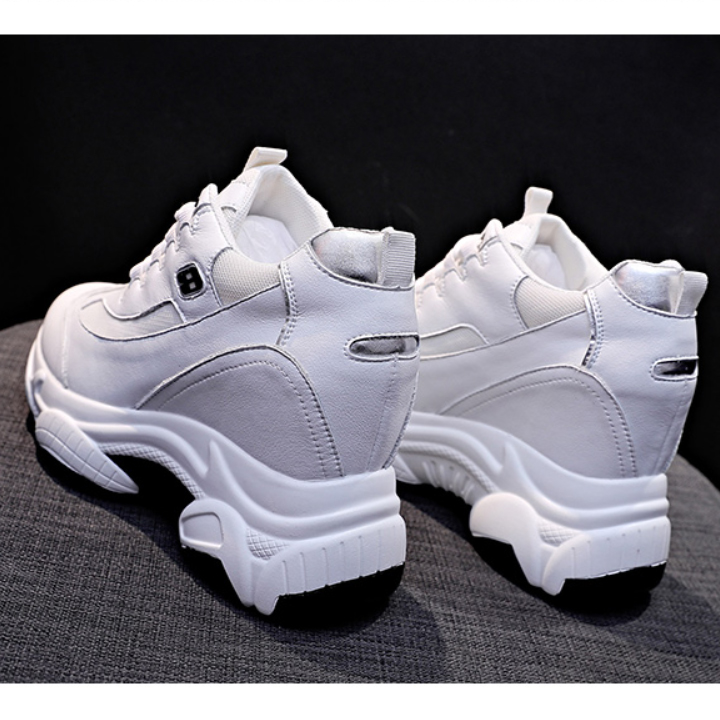 Giày Sneakers 9cm TRẮNG ĐẾ ĐEN số 8 PS390-1290
