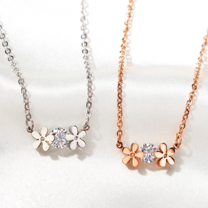 Dây Chuyền Hoa Mai Titan Không Đen TT 1742 - 1 Cái